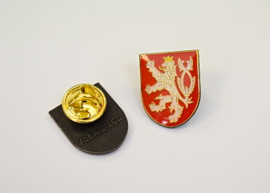 Odznak malý státní znak s českým lvem výška 20 mm, uchycení pin
