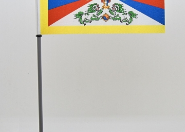 Stolní vlaječka Tibetu na nasunutí.