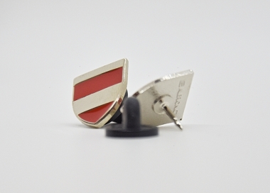 Brněnský odznak na bezpečnostní silikonový pin, který vyniká skvělou přilnavostí k oděvům.