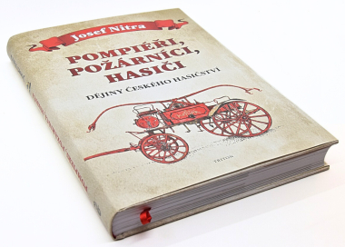 Kniha Pompiéři, požárníci, hasiči 