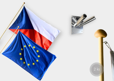 Komplet vlajky ČR a EU s dřevěnou žerdí s hlavicí a nerezovým fasádním držákem