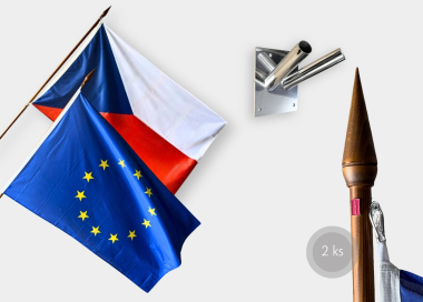 Komplet vlajky ČR a EU s lakovanou žerdí s dřevěnou špičkou a nerezovým fasádním držákem